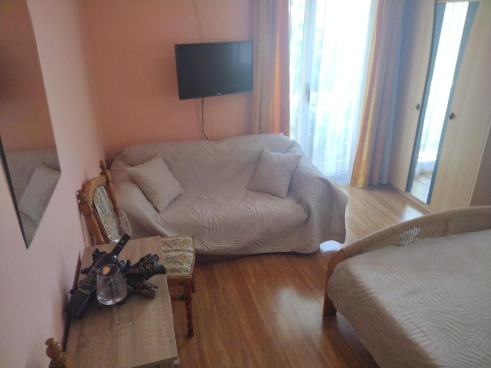Franjo Apartment